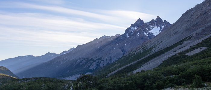 Unser Weg über den John Gardner Pass kurz vor Sonnenaufgang